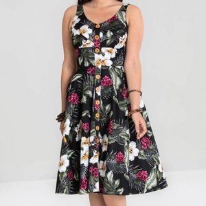 Hell Bunny Tahiti 50s Dress with pockets Medium Black Maroon Green Floral